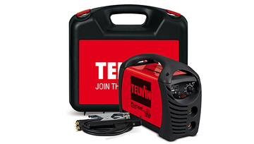 Force 168 MPGE + kufrik foto web